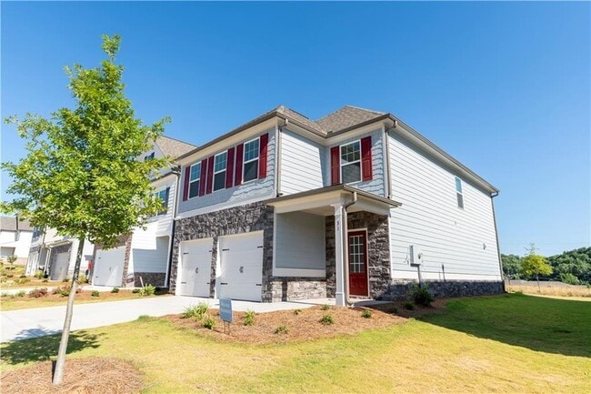 31 Briarwood Dr E in Dawsonville, GA - Building Photo - Building Photo