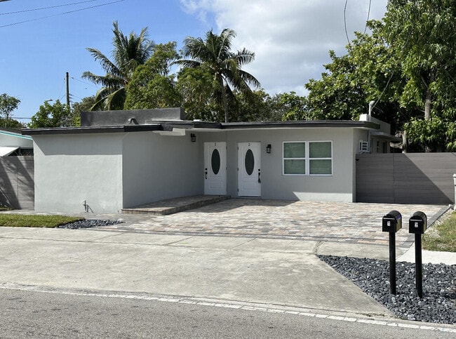 707 NW 3rd Ave in Pompano Beach, FL - Building Photo - Building Photo