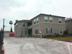 3536 W Adams Blvd, Unit 3538 half in Los Angeles, CA - Building Photo - Building Photo