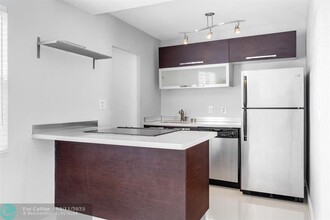 416 NE 15th Ave in Fort Lauderdale, FL - Building Photo - Building Photo