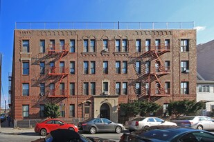 1317 E 14th St in Brooklyn, NY - Foto de edificio - Building Photo