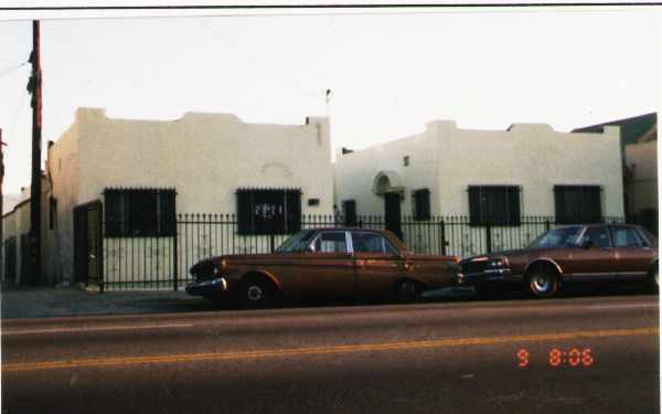 2821 E 1st St in Los Angeles, CA - Building Photo