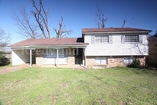 4558 Almo Ave in Memphis, TN - Building Photo