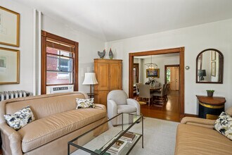 14 Greenough Pl in Newport, RI - Building Photo - Building Photo