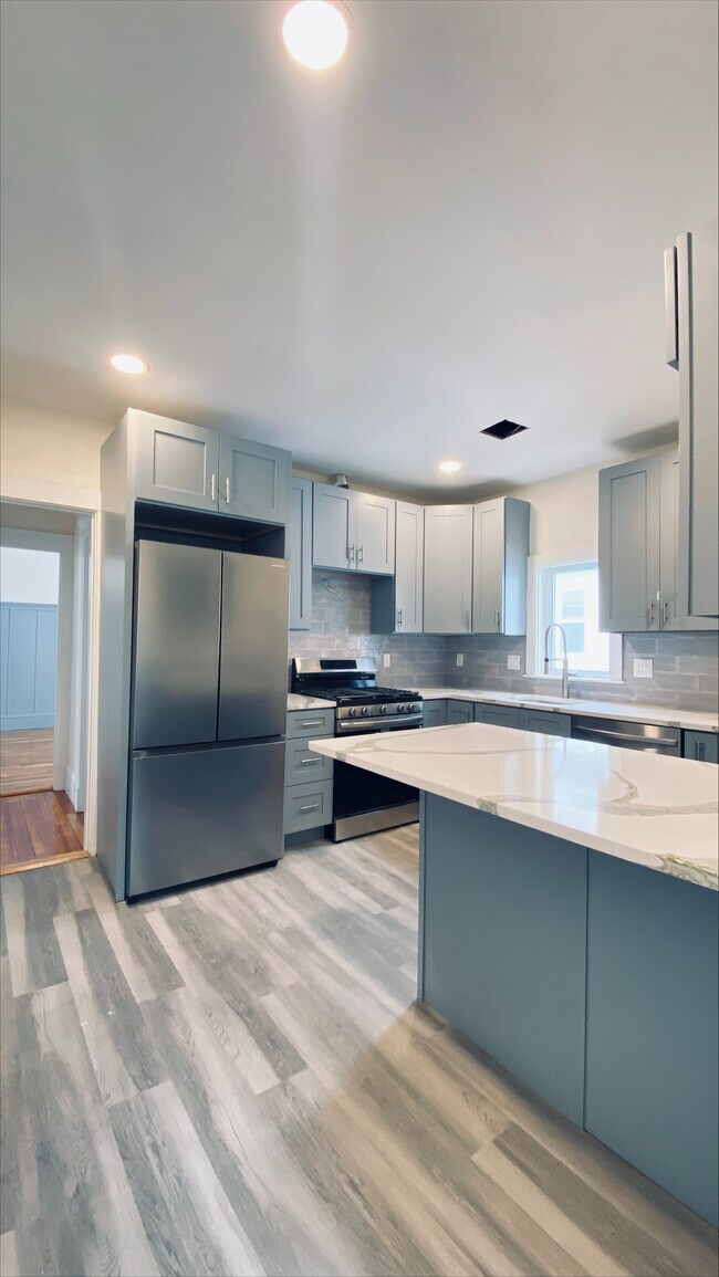 96 Brayton Rd, Unit Unit 2 in Boston, MA - Building Photo - Building Photo
