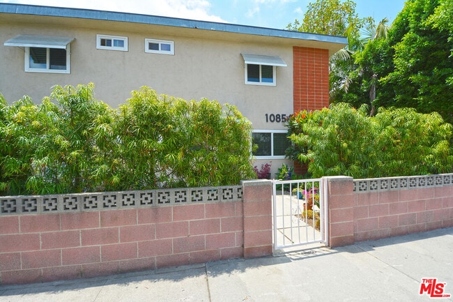 property at 10854 Morrison St