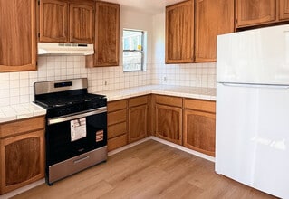 1722 Stuart St, Unit A  2 full bath 1240 sq ft in Berkeley, CA - Building Photo - Building Photo