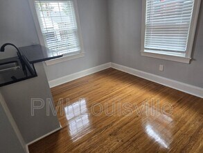 2929 Bon Air Ave in Louisville, KY - Building Photo - Building Photo