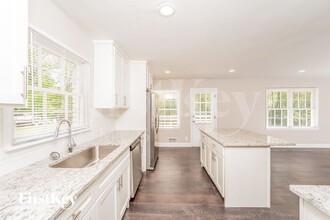 829 Jeffery Ln in Birmingham, AL - Foto de edificio - Building Photo