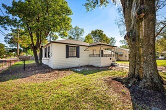 981 McTyre Ct-Unit -Unit A in Jacksonville, FL - Building Photo - Building Photo