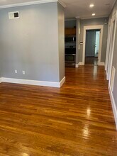 67 Wheatland St, Unit 1 in Somerville, MA - Foto de edificio - Building Photo