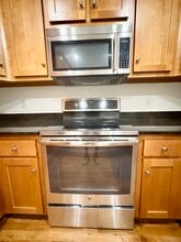 21 Seir Hill Rd in Norwalk, CT - Building Photo - Building Photo