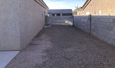 3414 Sonora Desert St in Kingman, AZ - Building Photo - Building Photo