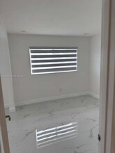 5111 NW 55th Terrace in Miami, FL - Building Photo - Building Photo
