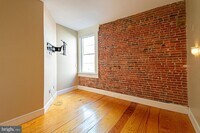38 N Front St photo'