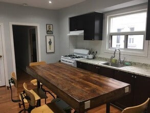 796 Ossington Av in Toronto, ON - Building Photo - Building Photo