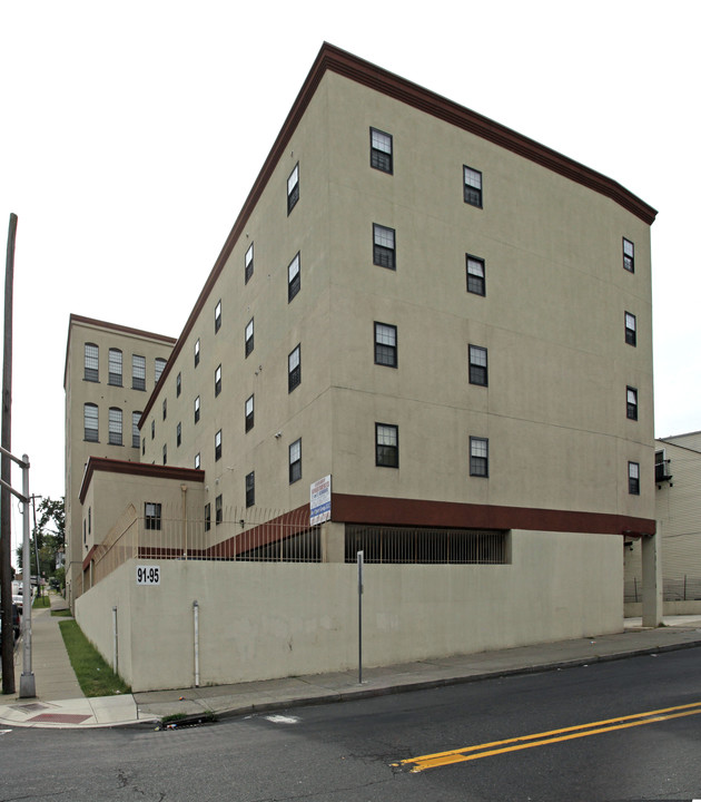 Belmont/McBride Apartments in Paterson, NJ - Building Photo