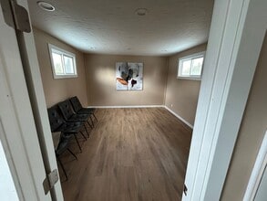 60885 SE 27th St in Bend, OR - Building Photo - Building Photo