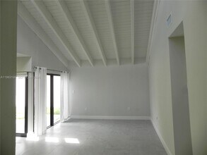 13178 SW 91st Pl in Miami, FL - Building Photo - Building Photo