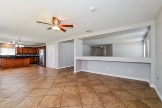 2117 Fleet Ct in Kissimmee, FL - Building Photo - Building Photo