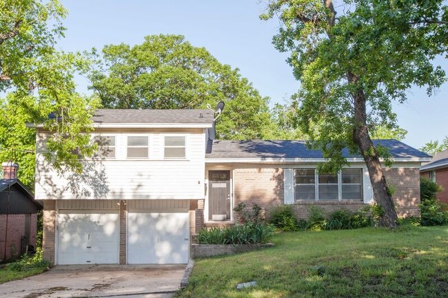 property at 3503 Loganwood Dr