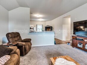 1813 Sloane Dr in Oklahoma City, OK - Building Photo - Building Photo