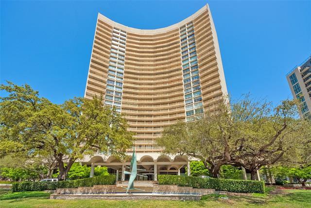 property at 6211 W Northwest Hwy