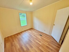 340 S Miller Ave in Statesville, NC - Building Photo - Building Photo