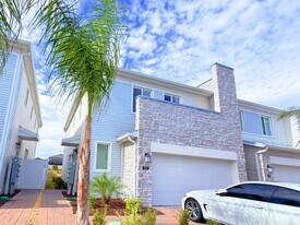 398 Bogey Dr in Davenport, FL - Building Photo