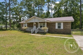32 Gregory Ct in Allenhurst, GA - Building Photo - Building Photo