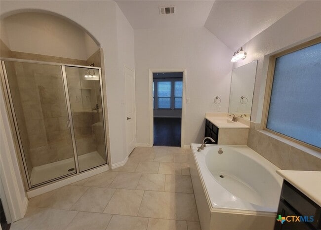 property at 226 Norwood Ct