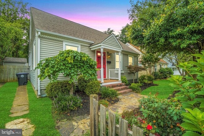 property at 712 Freeman St