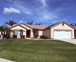 12810 Marradi Ave in Bakersfield, CA - Building Photo