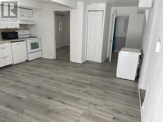 257 Parkwood Ave in Georgina, ON - Building Photo - Building Photo