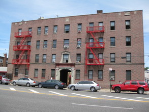 Hanfredene Hall in Brooklyn, NY - Building Photo - Building Photo