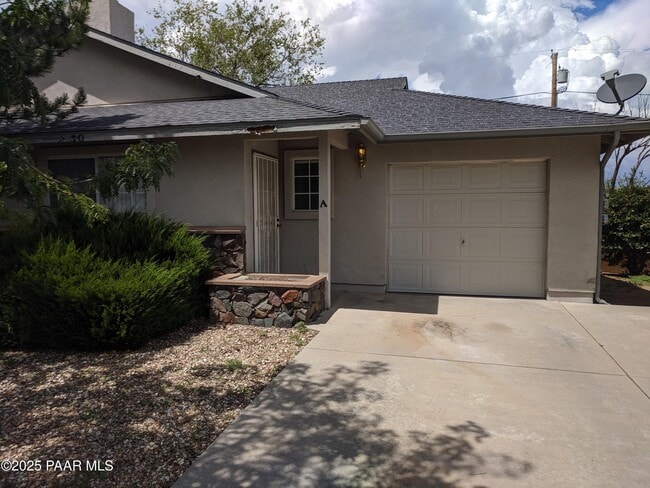 property at 7450 E Horseshoe Ln