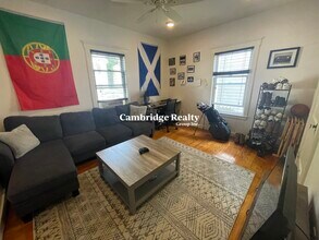 137 Tremont St, Unit 1 in Cambridge, MA - Building Photo - Building Photo