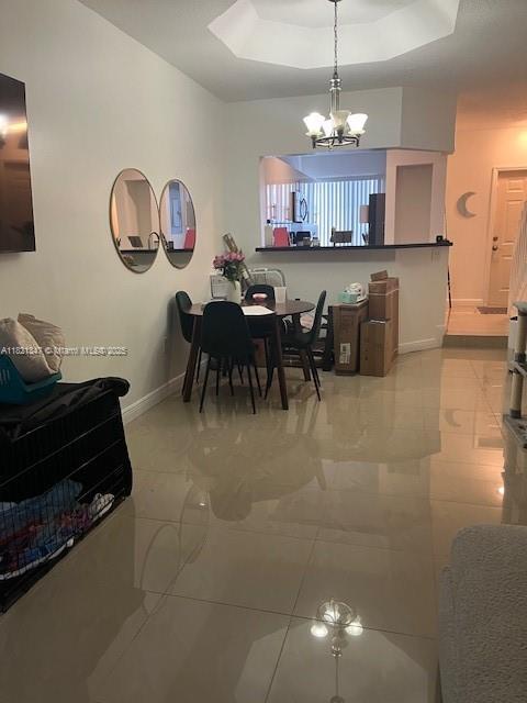 8200 NW 10th St in Miami, FL - Building Photo