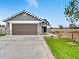 1581 Witt in Mountain Home, ID - Building Photo