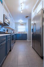 3000 Golden Rd, Unit 20 in Greenville, NC - Foto de edificio - Building Photo