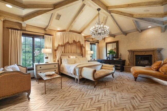 property at 5007 Cedar Creek Dr