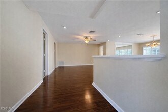 1010 SE 43rd Terrace in Cape Coral, FL - Building Photo - Building Photo