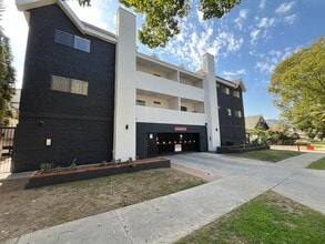 420 Windsor Rd in Glendale, CA - Building Photo - Building Photo