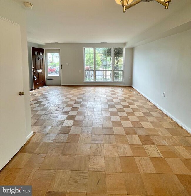 property at 3724 Ingalls Ave