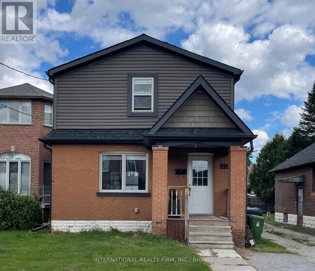 property at 35 Renfield St