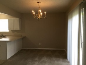 12132 Roundtree Rd in Fishers, IN - Building Photo - Building Photo