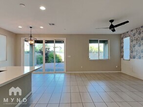 5709 Justin Robert St in North Las Vegas, NV - Building Photo - Building Photo