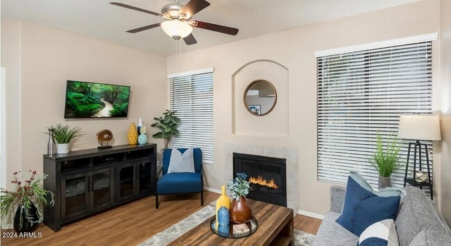 8311 East Vía de Ventura in Scottsdale, AZ - Building Photo - Building Photo