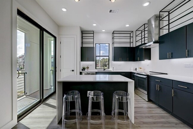property at 4932 Old Spanish Trl