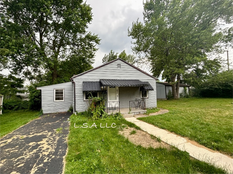 4616 E 88th St in Garfield Heights, OH - Building Photo